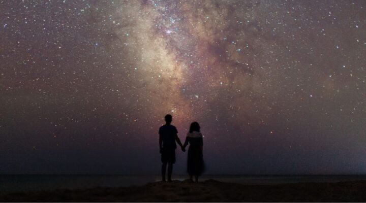 Mapa Astral do Amor: Como a Astrologia Revela Seus Padrões Amorosos